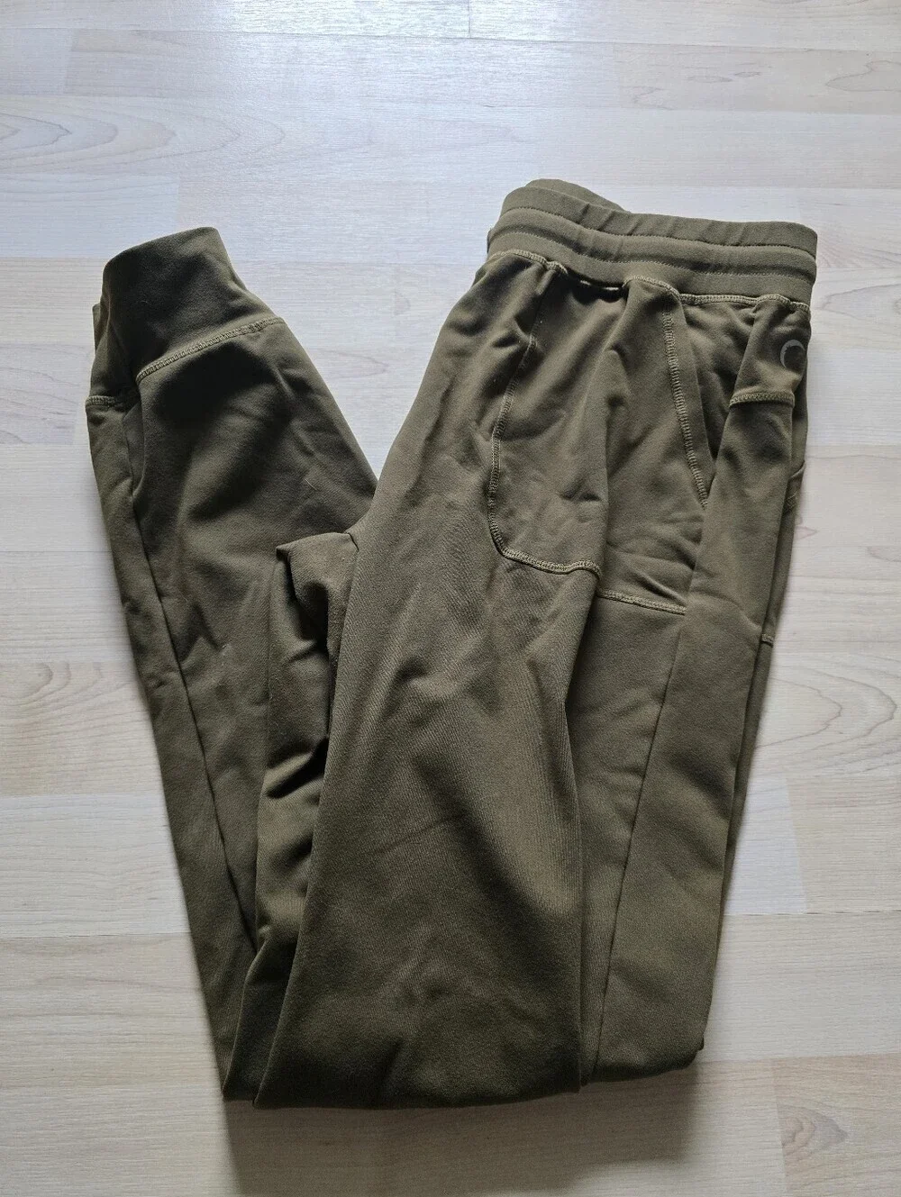 Zyia Actice Army Green Joggers Size Medium